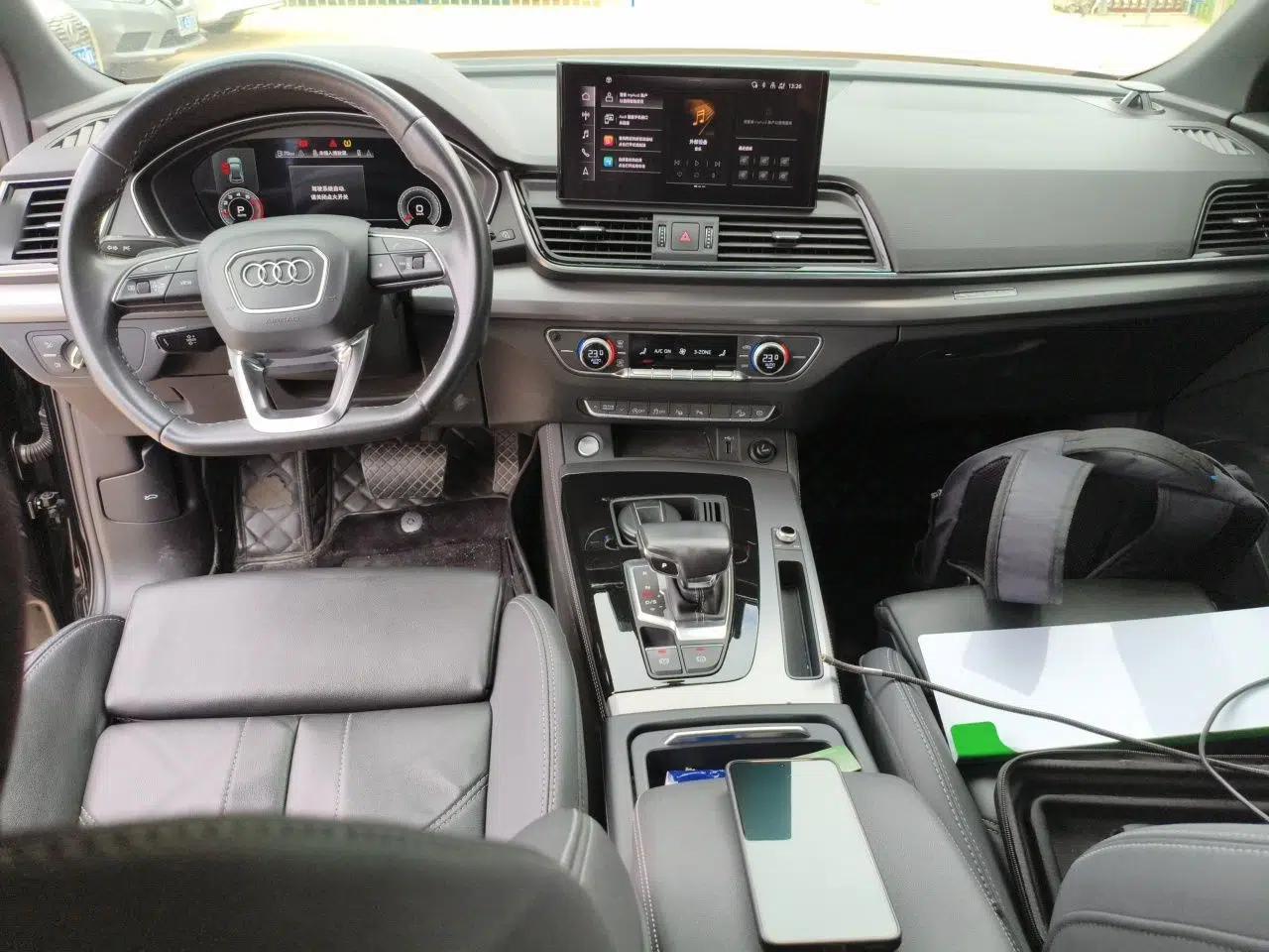 Audi Q5L Sportback 2021 40 TFSI Fashion Model — миниатюра 10