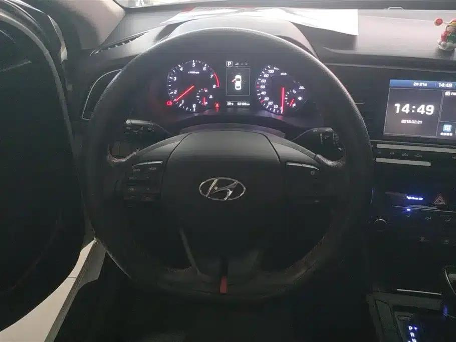 Hyundai Elantra 2019 1.4T Dual-Clutch Dynamic & Vitality Edition — миниатюра 15