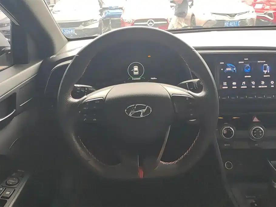 Hyundai Elantra 2019 1.4T Dual-Clutch Dynamic & Vitality Edition — миниатюра 15