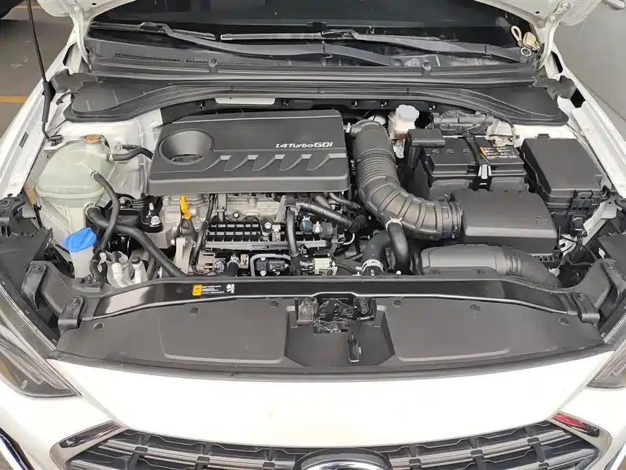 Hyundai Elantra 2019 1.4T Dual-Clutch Dynamic & Vitality Edition — миниатюра 10