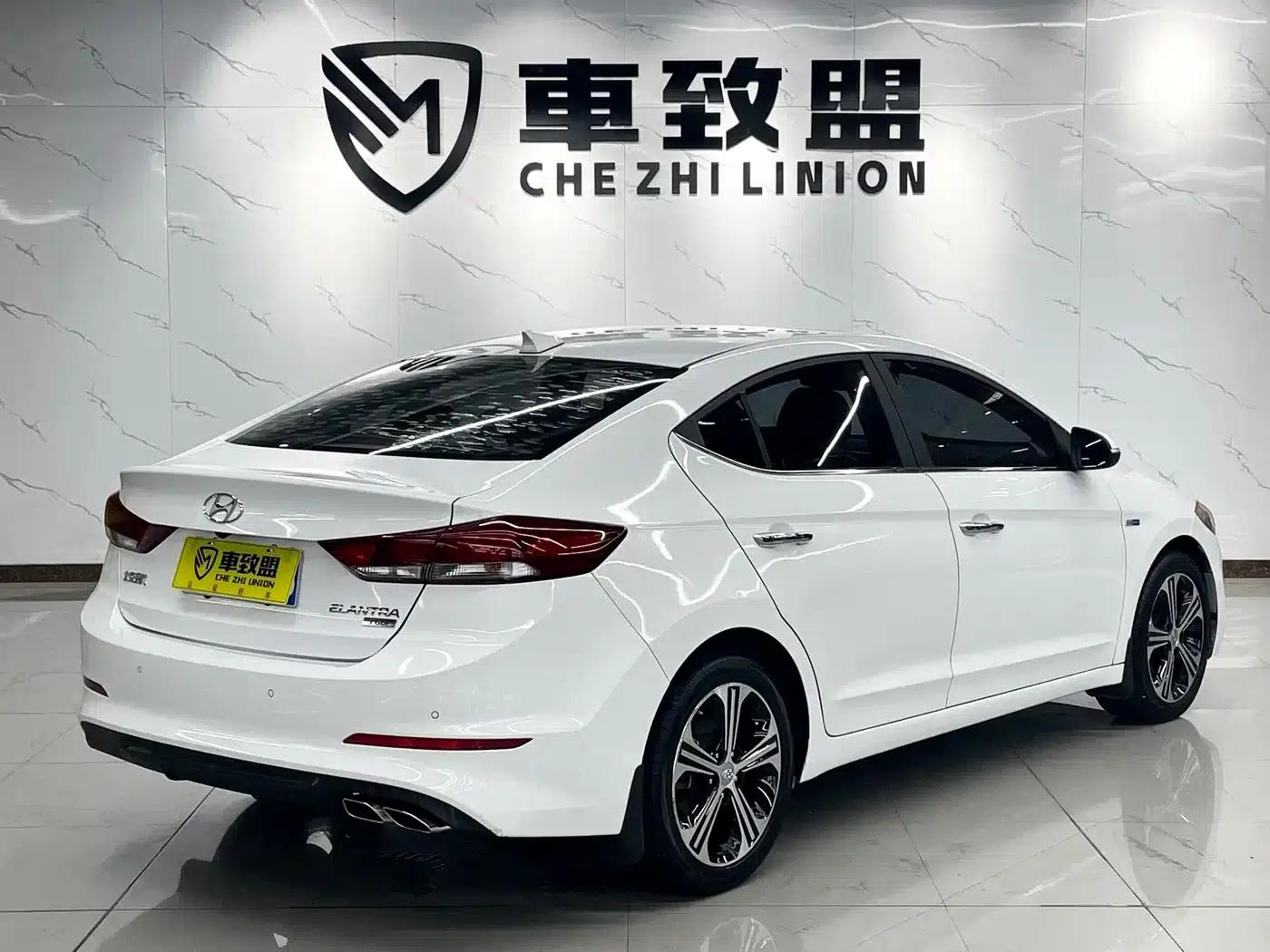 Hyundai Elantra 2016 1.4T Dual-Clutch Dynamic Flagship Edition — миниатюра 6