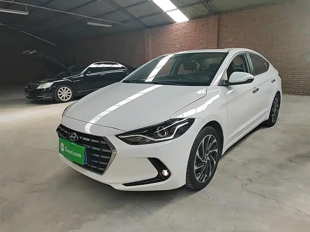 Hyundai Elantra 2019 1.5L CVT Smart Elite Edition — миниатюра 2
