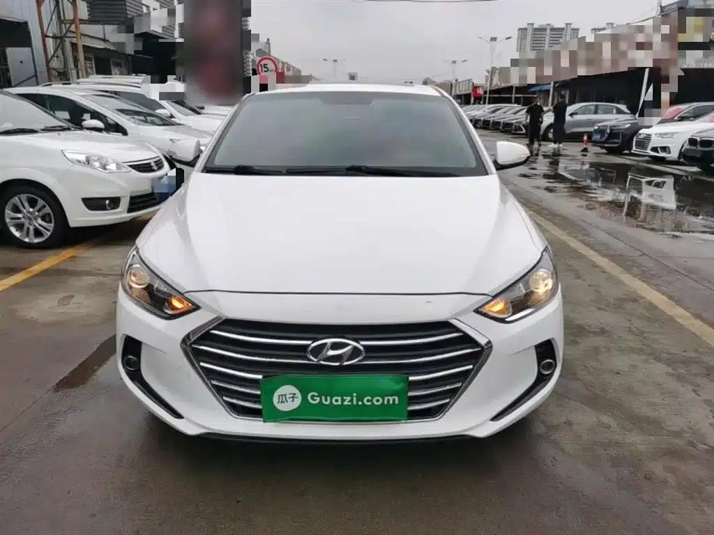Hyundai Elantra 2018 1.4T Dual-Clutch Dynamic & Vitality Edition — миниатюра 3