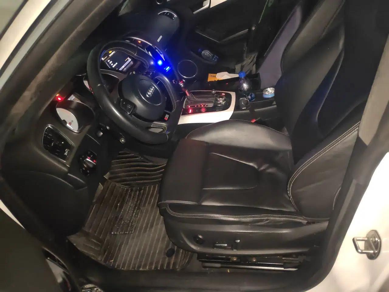 Audi S5 2012 S5 3.0T Sportback — миниатюра 16