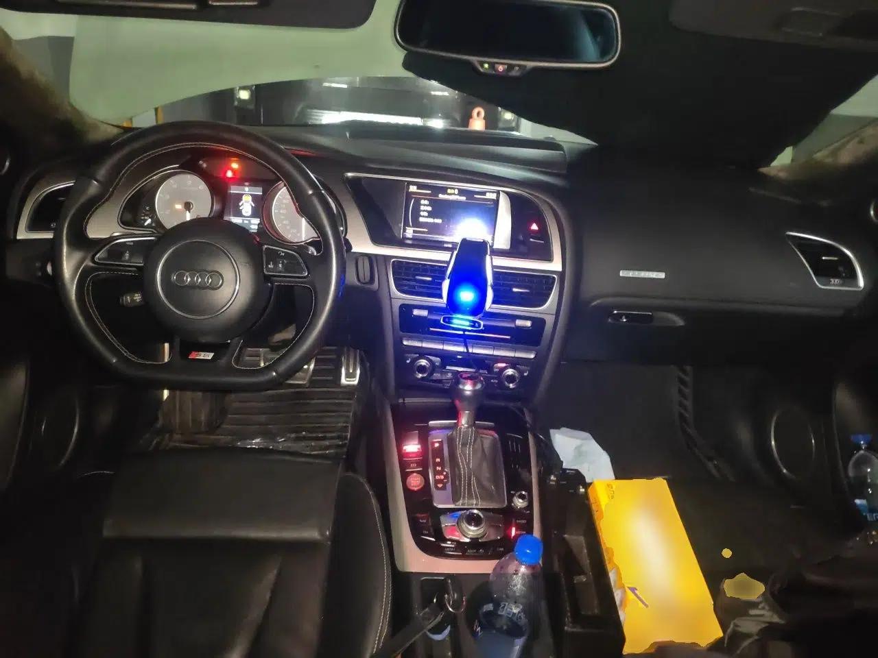 Audi S5 2012 S5 3.0T Sportback — миниатюра 10