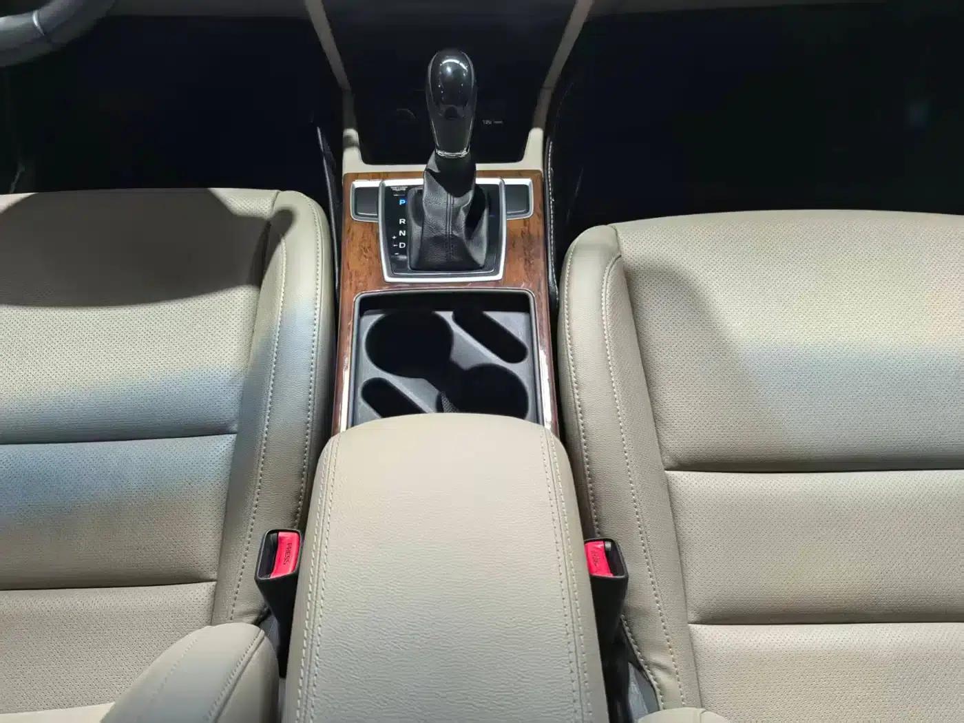 2014 Mistra 1.8L Automatic Premium DLX — миниатюра 12