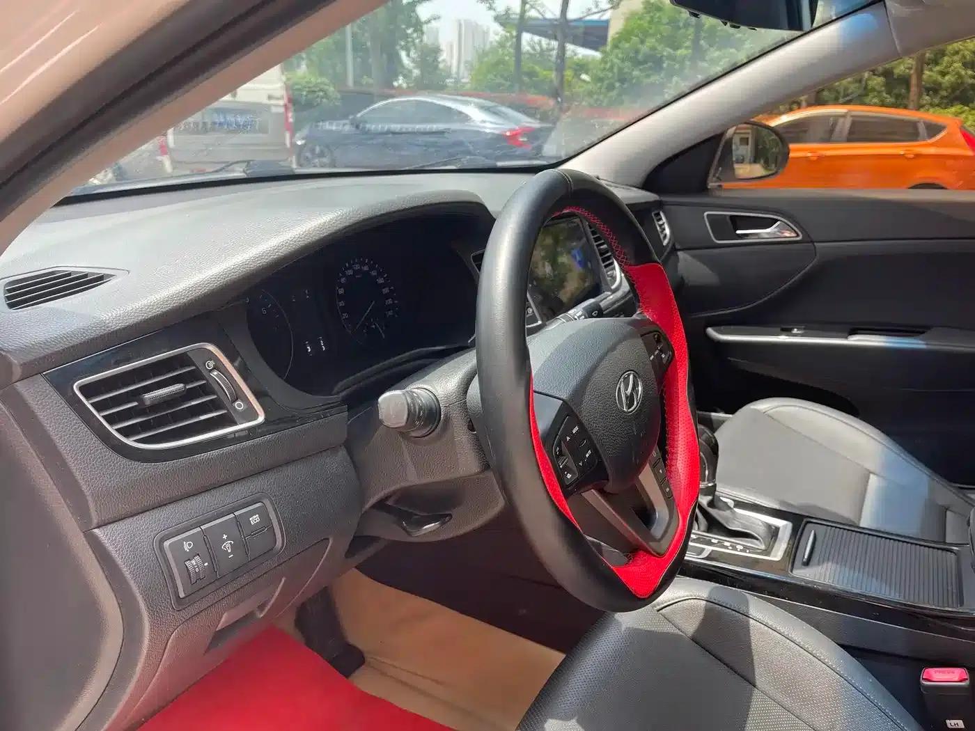 2014 Mistra 1.8L Automatic Intelligent GLS — миниатюра 4