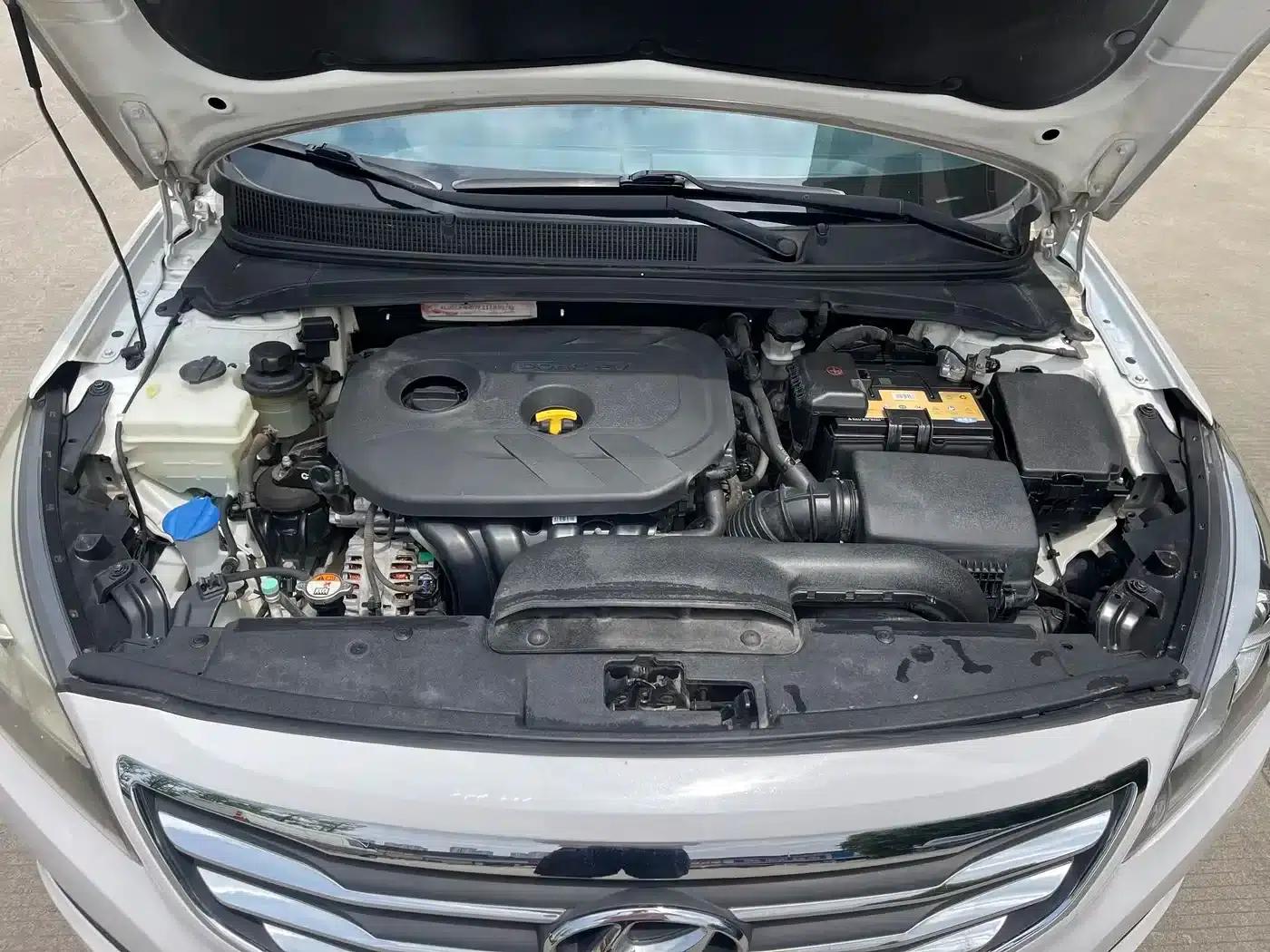 2014 Mistra 1.8L Automatic Intelligent GLS — миниатюра 9