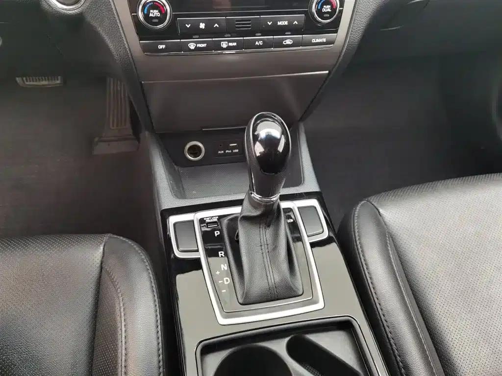 2016 Mistra 1.8L Automatic Intelligent GLS — миниатюра 13