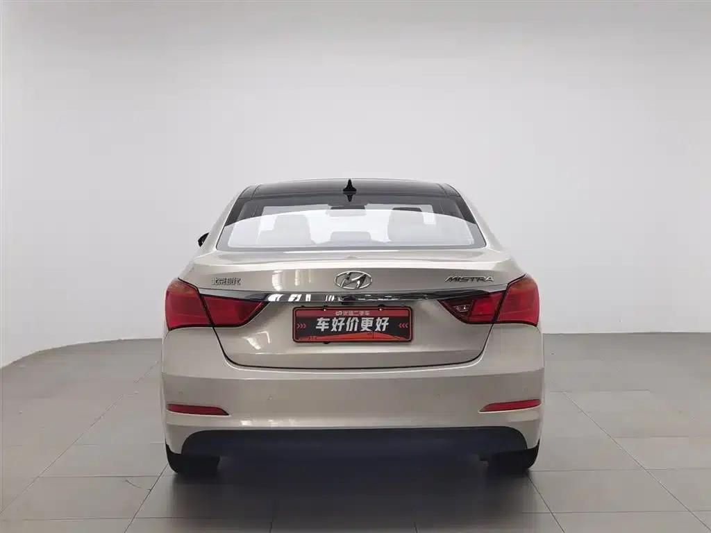 2016 Mistra 1.8L Automatic Intelligent GLS — миниатюра 4