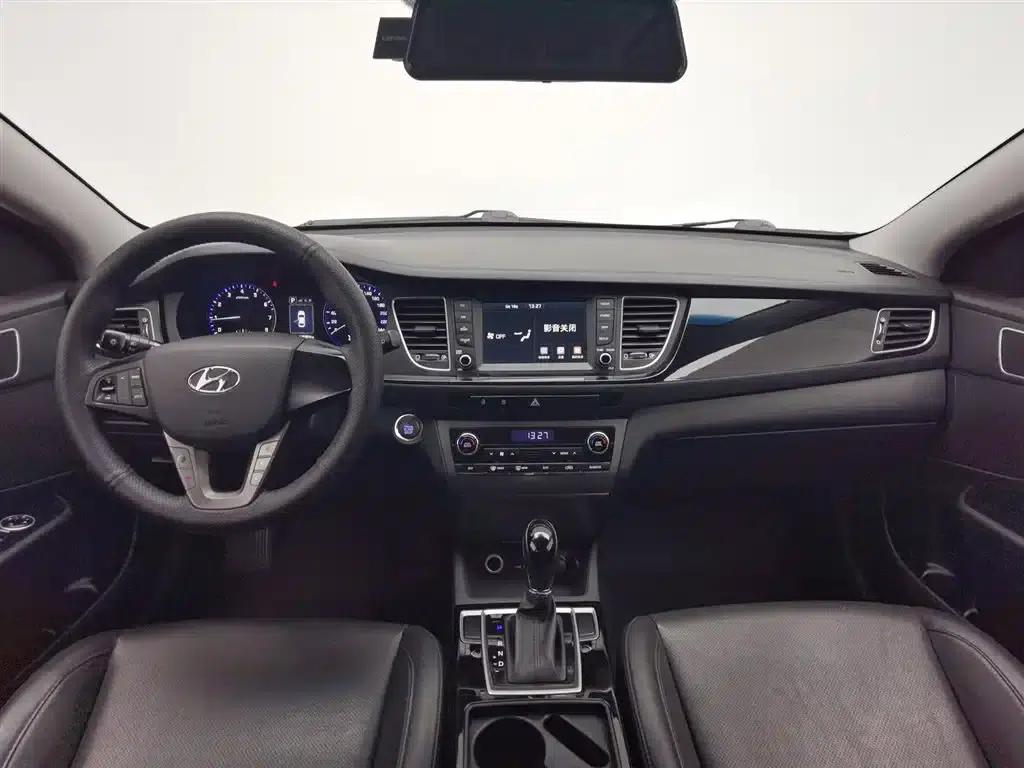 2016 Mistra 1.8L Automatic Intelligent GLS — миниатюра 5