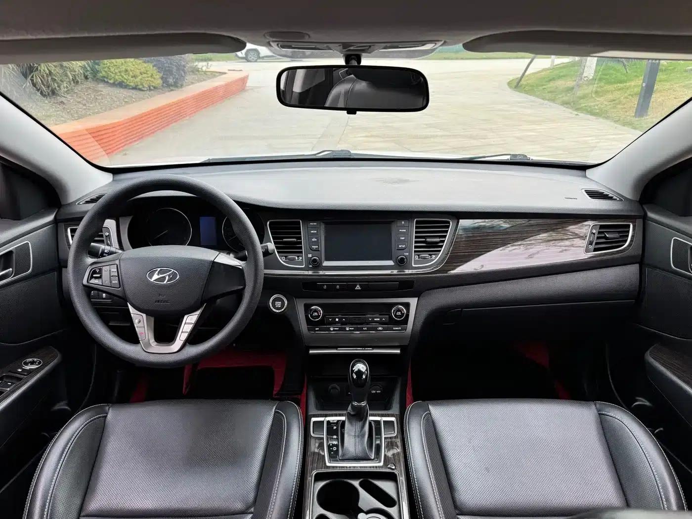 Hyundai Mistra 2016 1.6T Automatic Intelligent GLS — миниатюра 2
