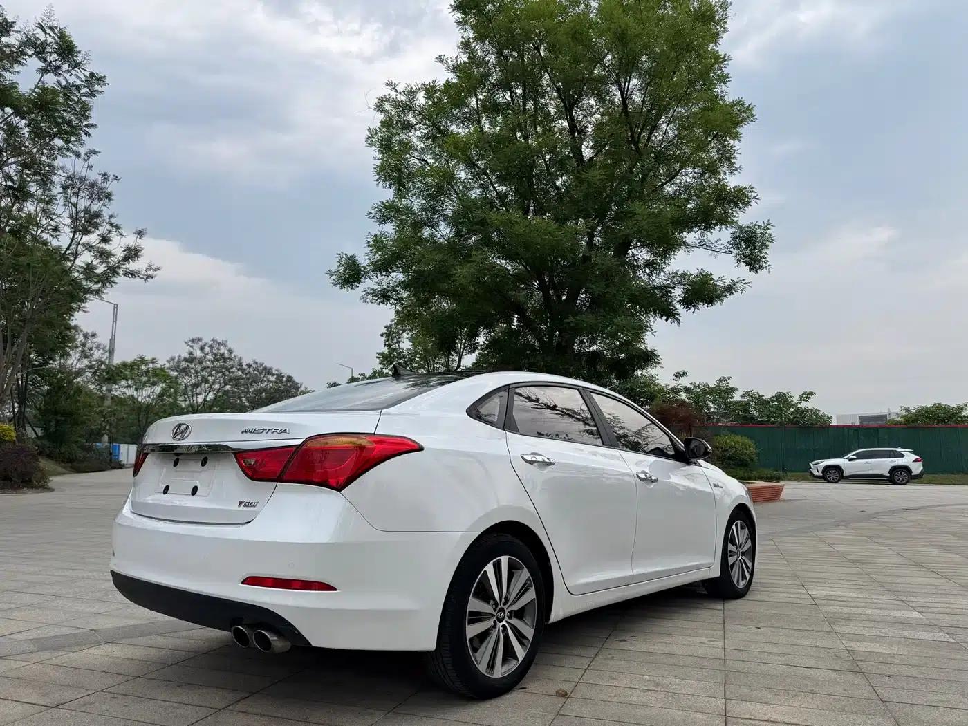 Hyundai Mistra 2016 1.6T Automatic Intelligent GLS — миниатюра 7