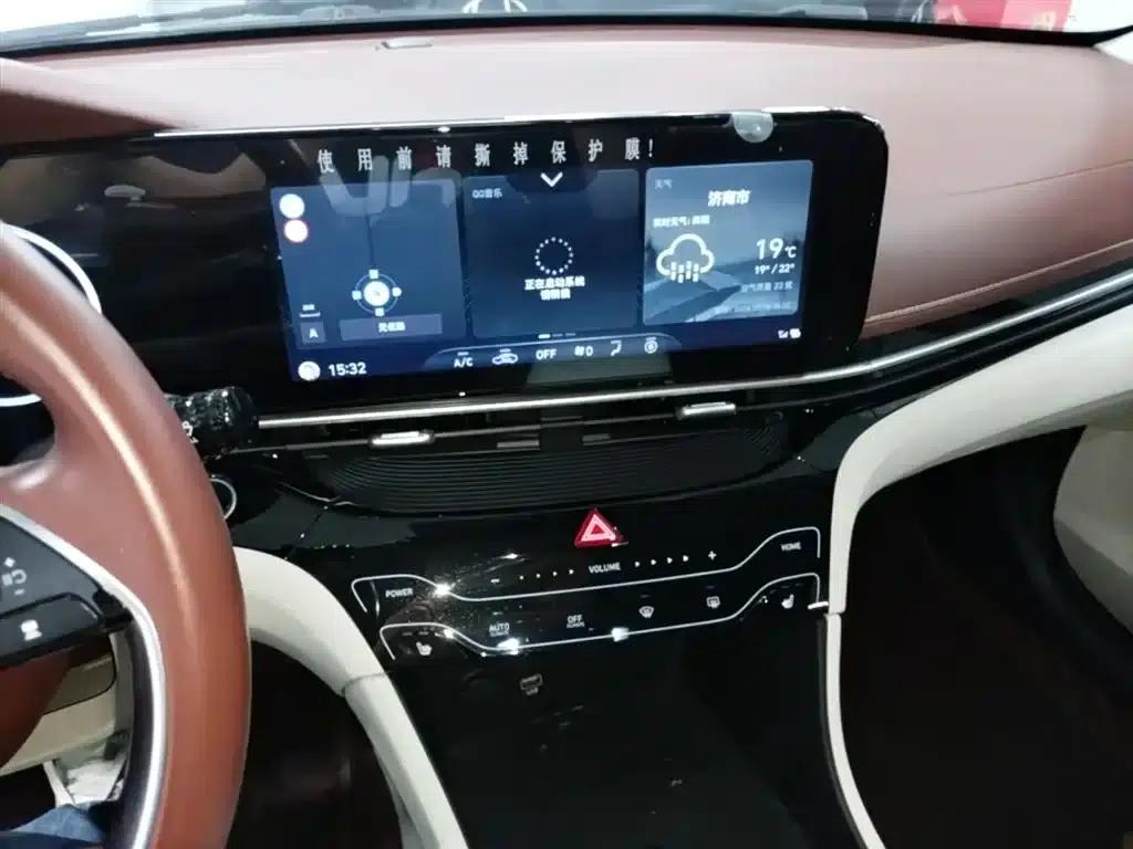 Hyundai Mistra 2021 1.8L CVT LUX Premium Edition — миниатюра 13