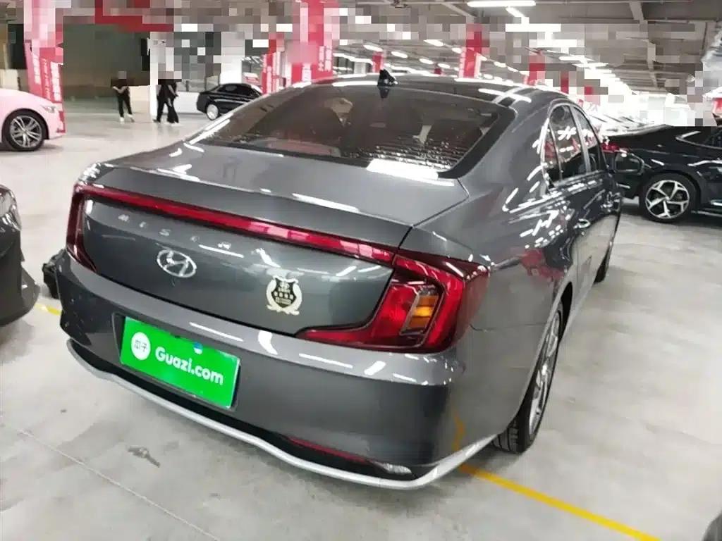 Hyundai Mistra 2021 1.8L CVT LUX Premium Edition — миниатюра 7