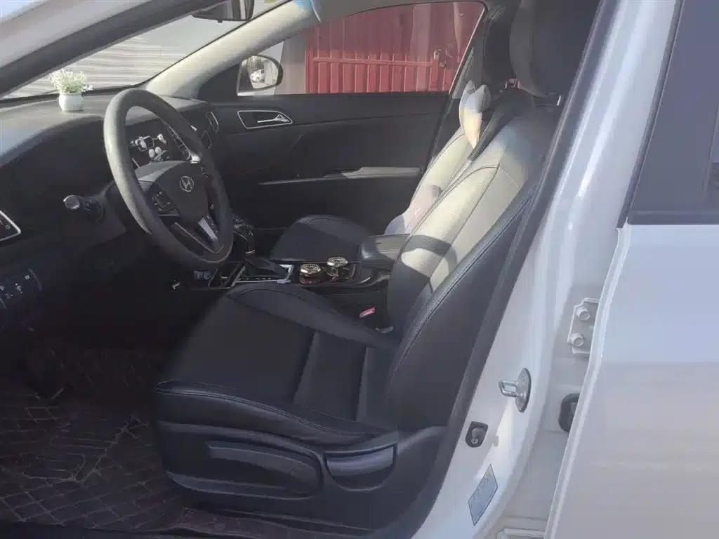 2014 Mistra 1.8L Automatic Intelligent GLS — миниатюра 15