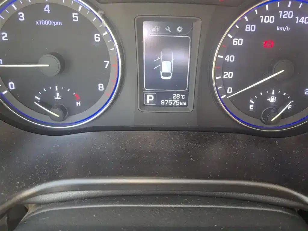 2014 Mistra 1.8L Automatic Intelligent GLS — миниатюра 5