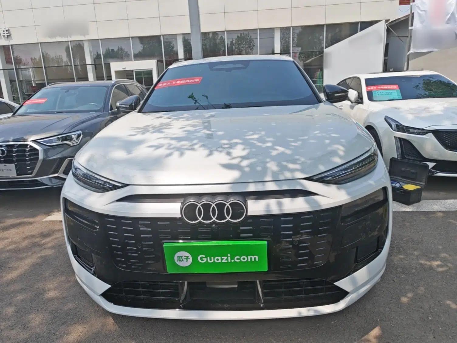 Audi Q6L e-tron 2026 First Launch Navigation Edition — миниатюра 2