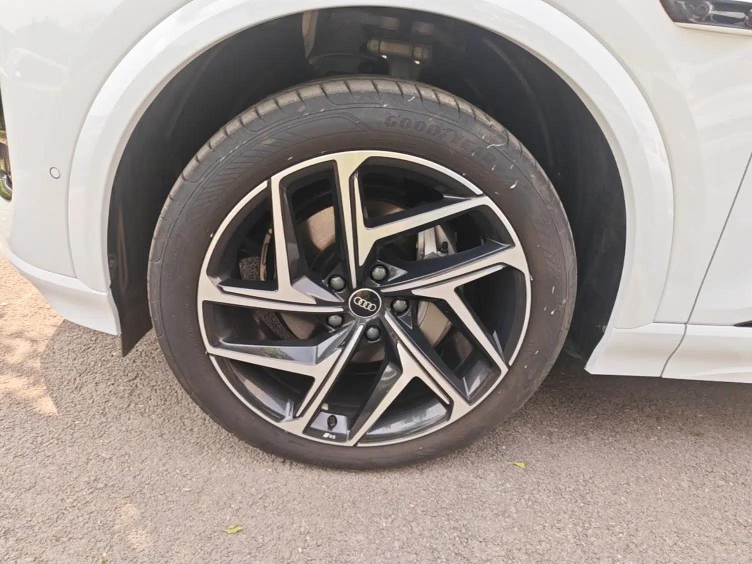 Audi Q6L e-tron 2026 First Launch Navigation Edition — миниатюра 8