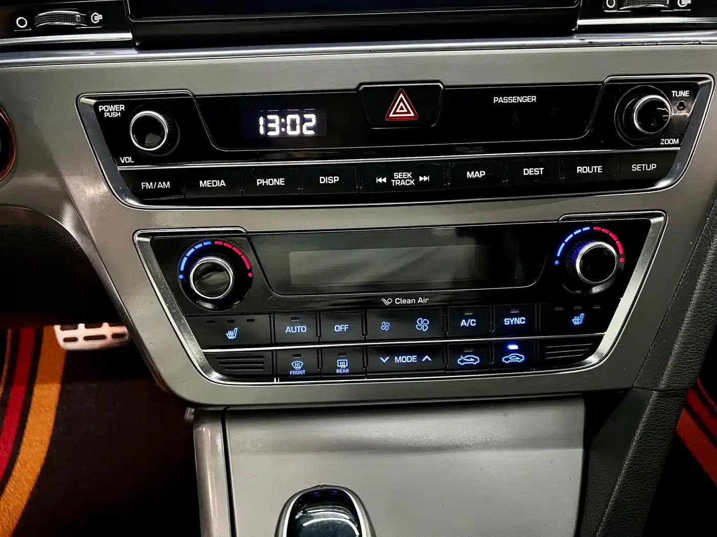 Sonata 2015 1.6T GLS Smart — миниатюра 17