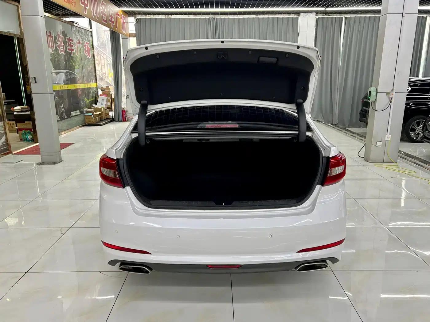 Sonata 2015 1.6T GLS Smart — миниатюра 8