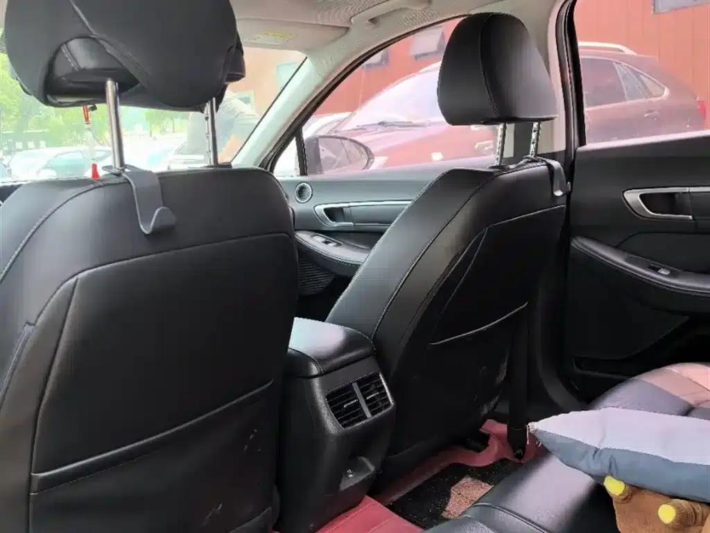 Sonata 2020 Facelift 270TGDi DCT GL Leading Edition — миниатюра 6