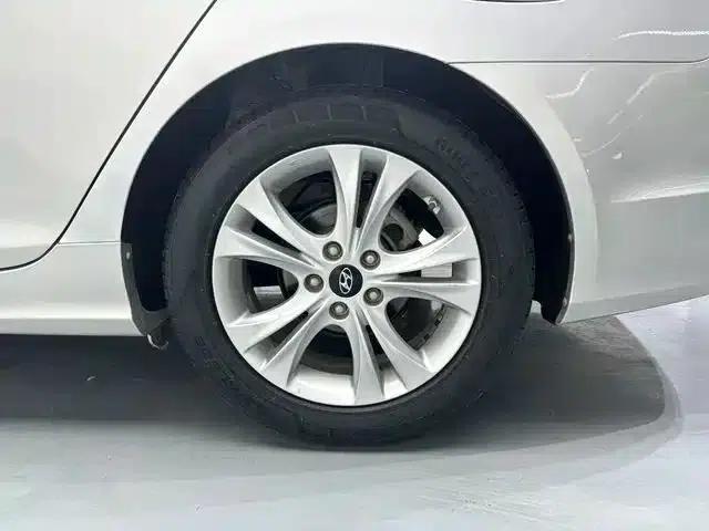 Sonata 2011 2.0L Automatic Fashion Edition — миниатюра 15