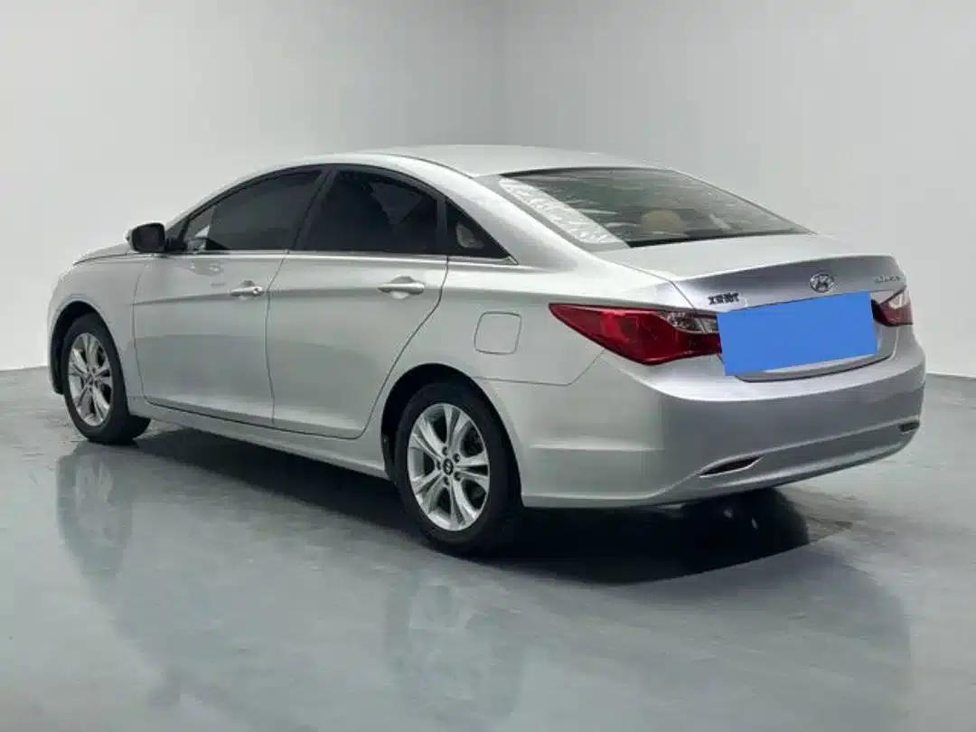 Sonata 2011 2.0L Automatic Fashion Edition — миниатюра 5