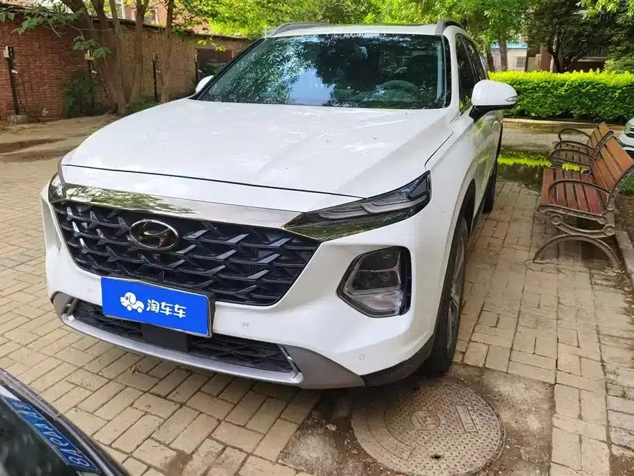 Santa Fe 2023 Traveler 380T GDi Automatic 4WD LUX HTRAC Premium Edition — миниатюра 2