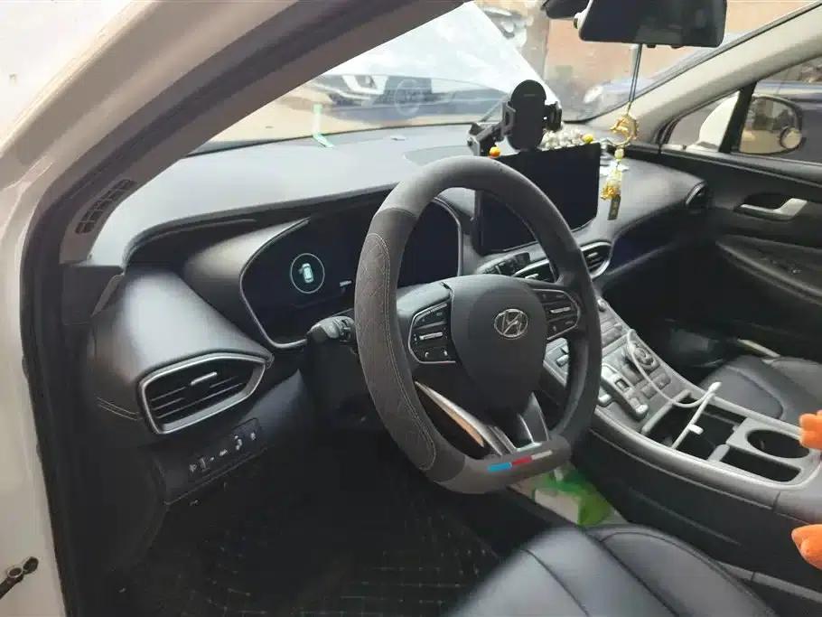 Santa Fe 2023 Traveler 380T GDi Automatic 4WD LUX HTRAC Premium Edition — миниатюра 12