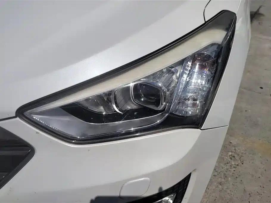 Santa Fe 2015 2.0T Automatic 4WD Intelligent 7-Seater — миниатюра 5