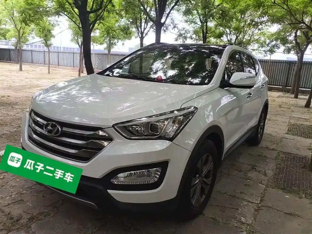 Santa Fe 2015 2.0T Automatic 2WD Smart 5-Seater — миниатюра 1