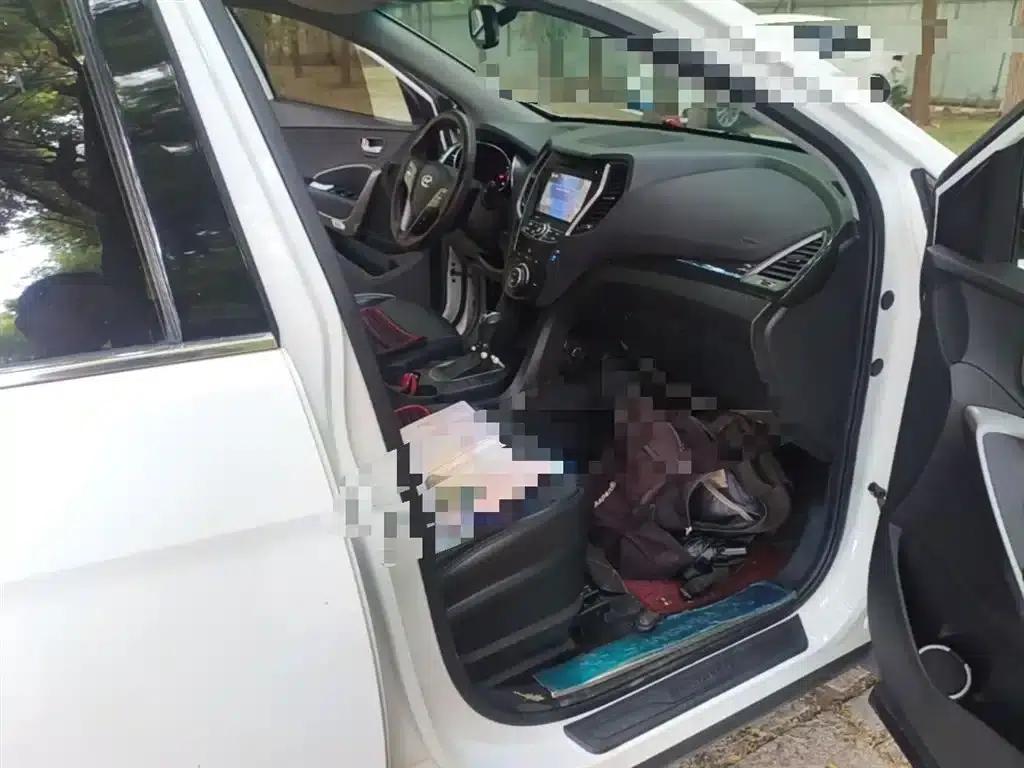 Santa Fe 2015 2.0T Automatic 2WD Smart 5-Seater — миниатюра 11