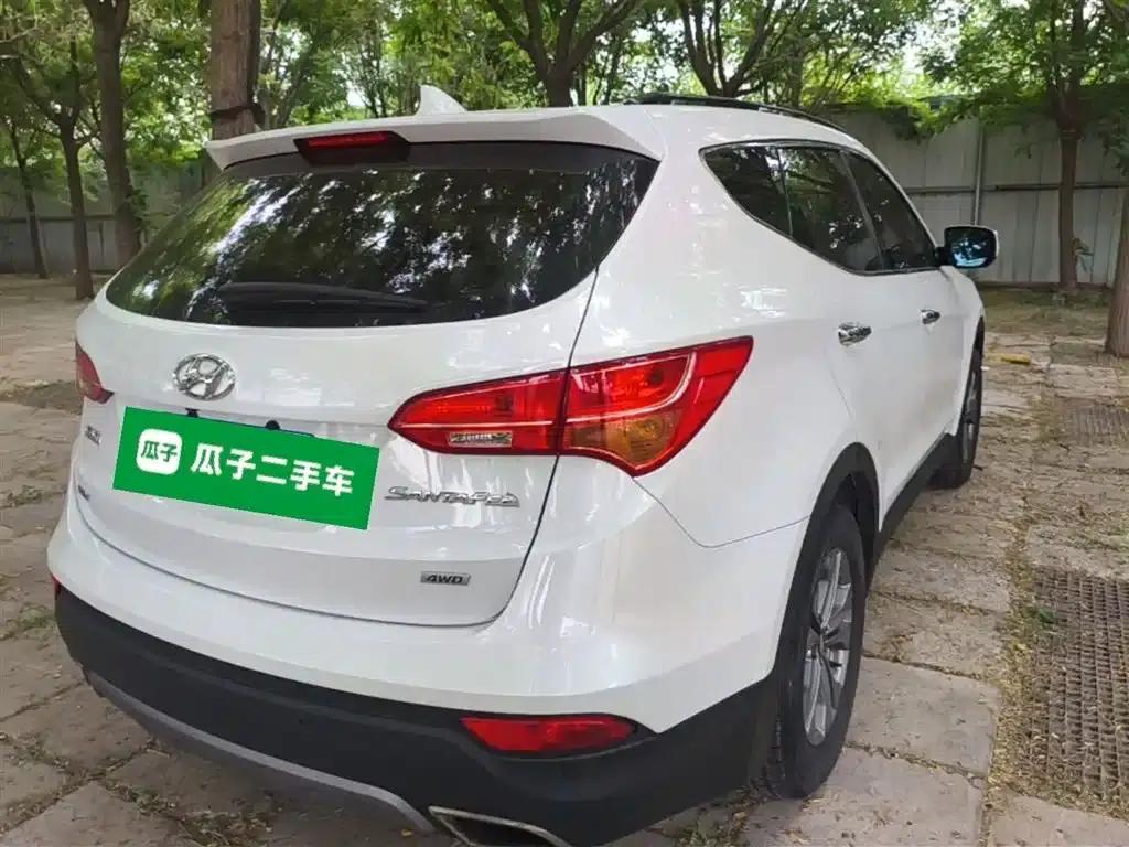 Santa Fe 2015 2.0T Automatic 2WD Smart 5-Seater — миниатюра 12