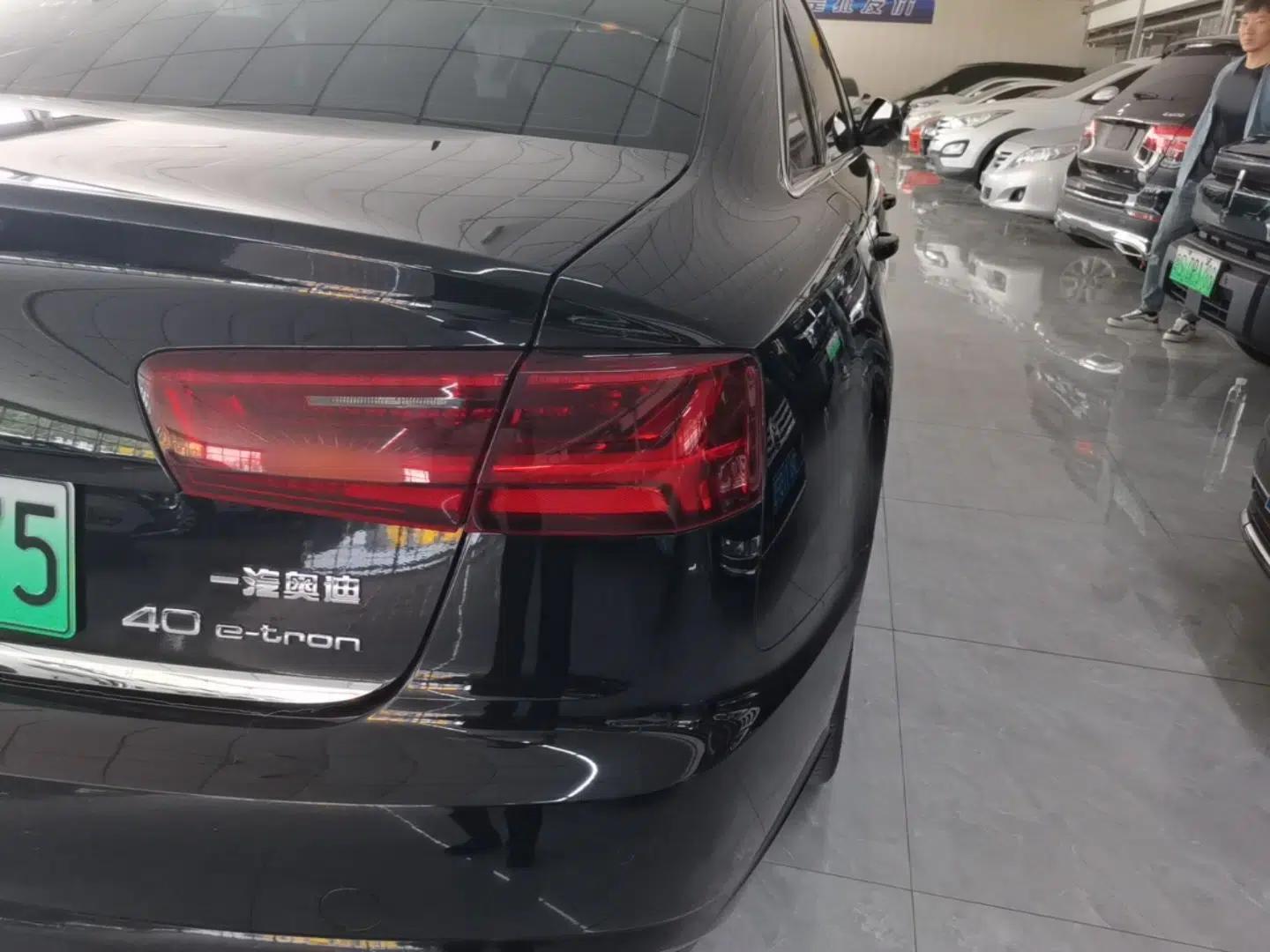Audi A6L New Energy 2018 40 e-tron — миниатюра 7