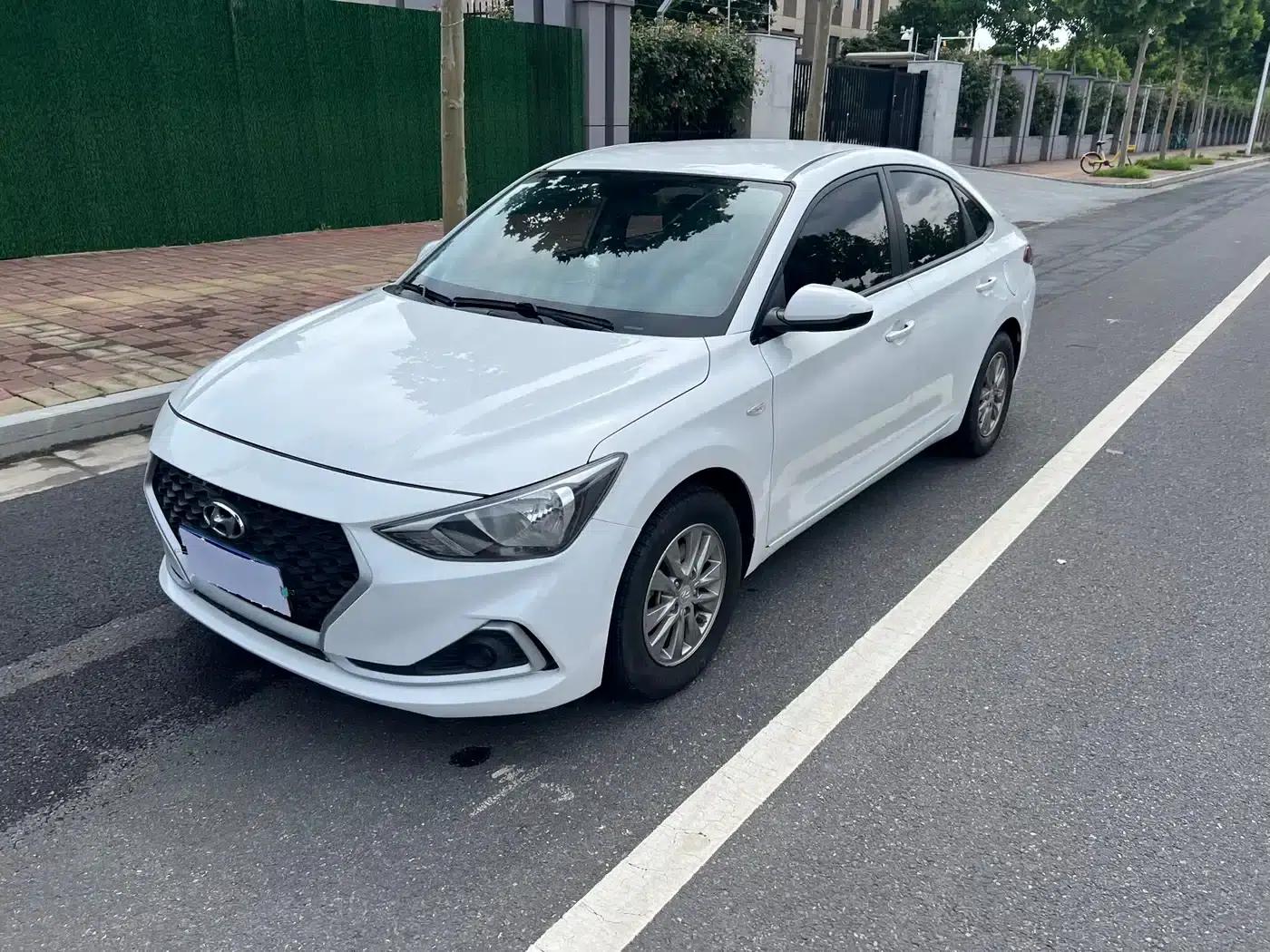 Hyundai Elantra 2017 1.6L Automatic Value Edition GLS — миниатюра 1