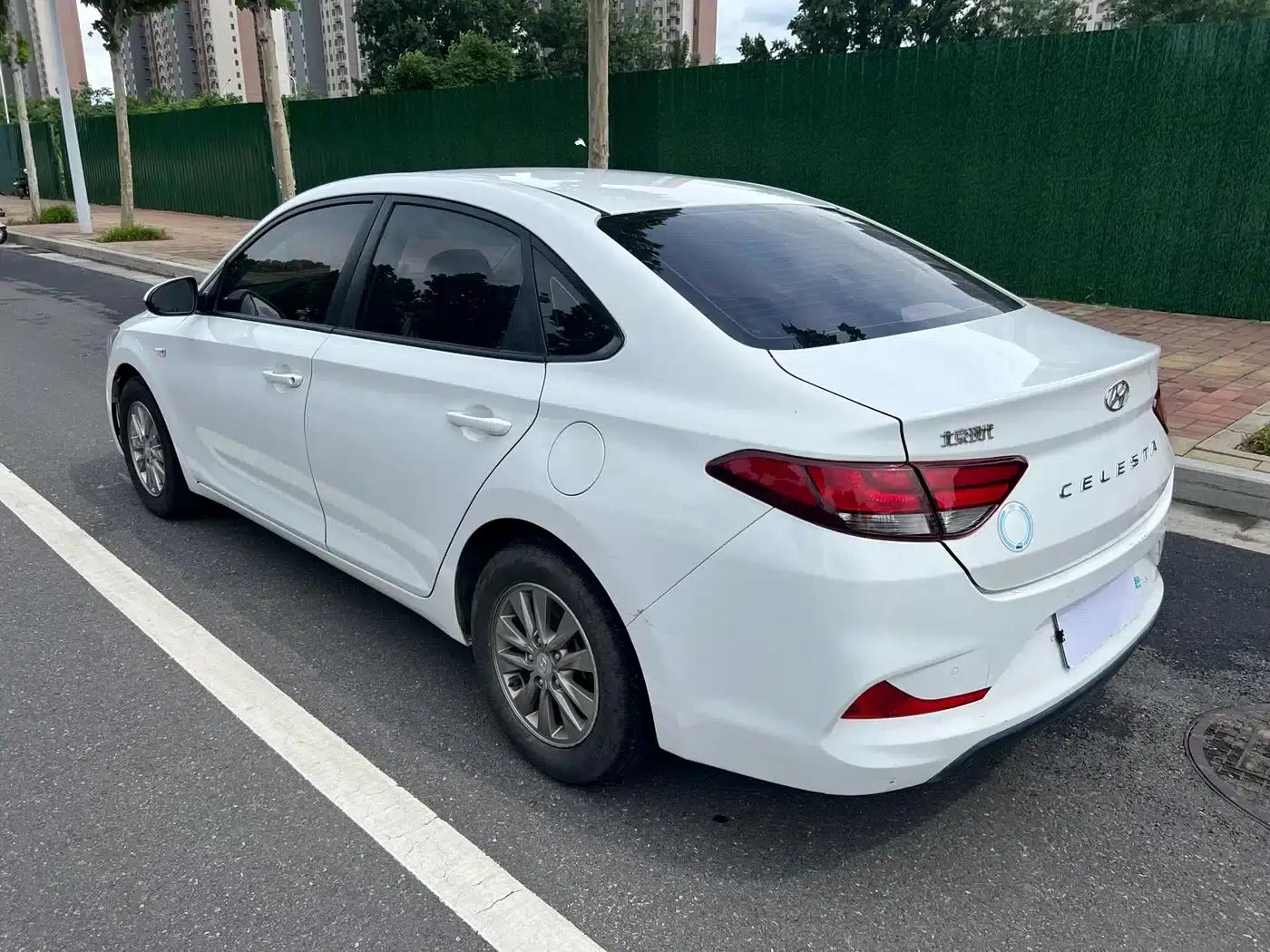 Hyundai Elantra 2017 1.6L Automatic Value Edition GLS — миниатюра 12