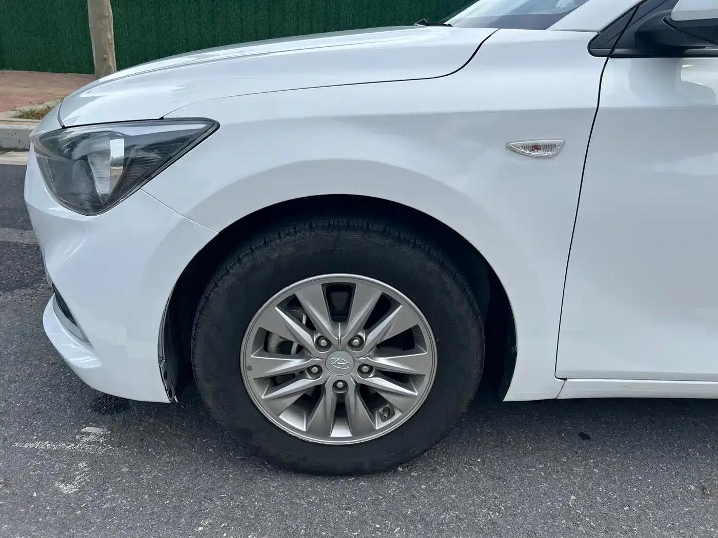 Hyundai Elantra 2017 1.6L Automatic Value Edition GLS — миниатюра 5