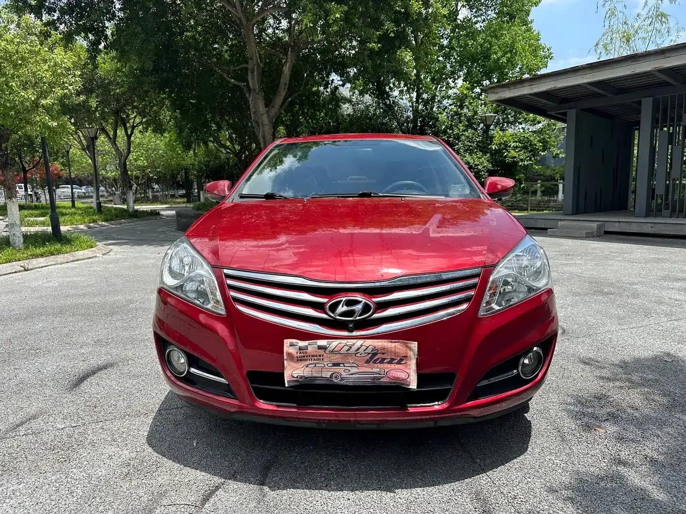 Hyundai Elantra 2011 1.6L Manual Comfort Edition — миниатюра 3