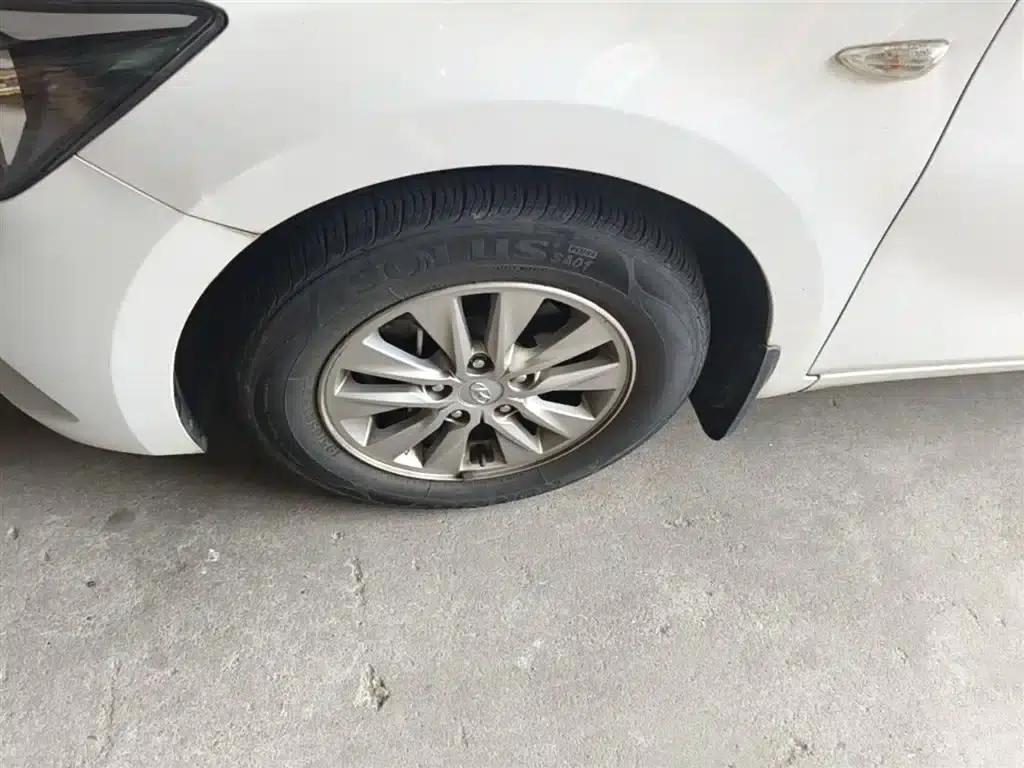 Hyundai Elantra 2020 1.6L Automatic GL Edition — миниатюра 23
