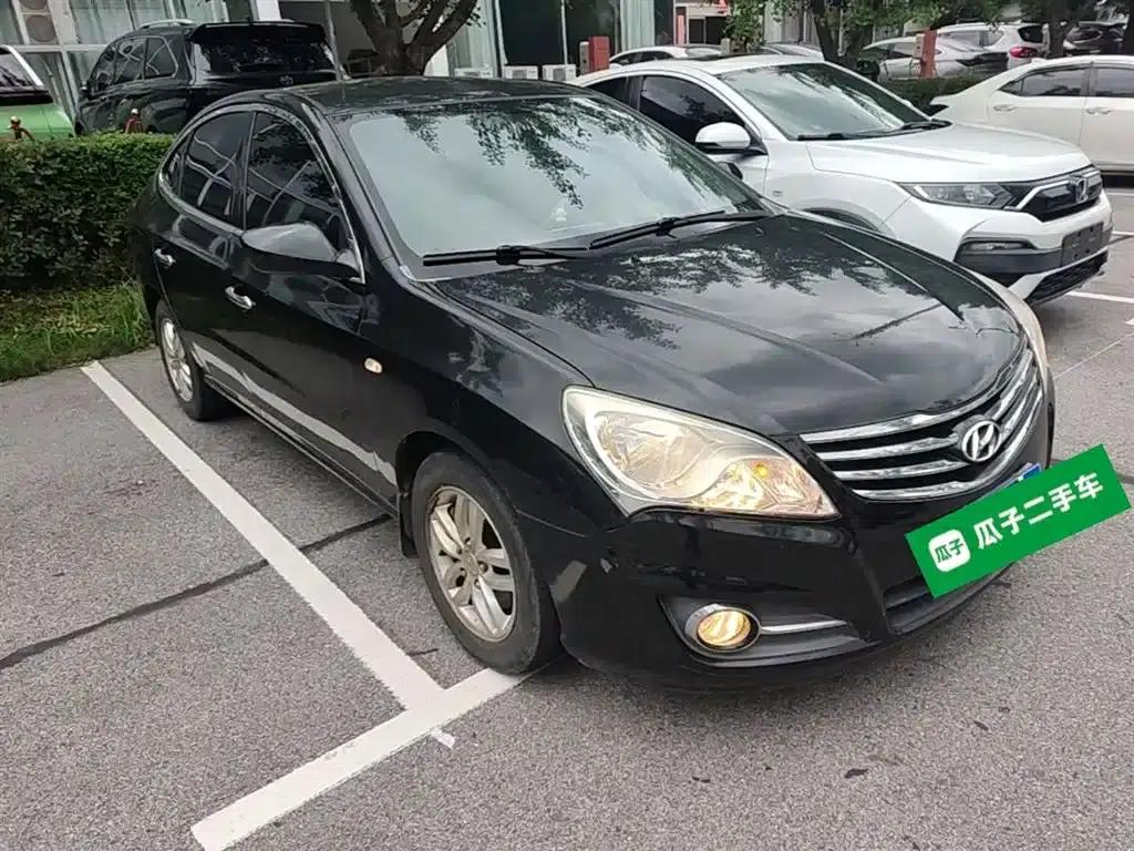 Hyundai Elantra 2011 1.6L Automatic Comfort Model — миниатюра 4