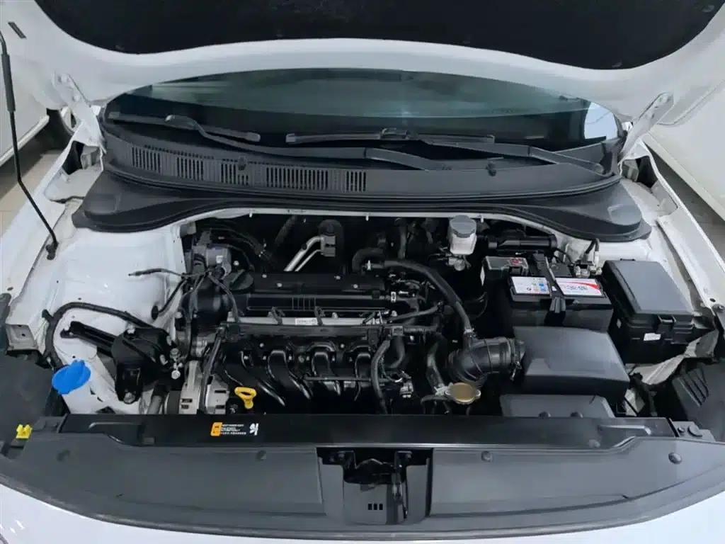 Hyundai Elantra 2018 1.6L Automatic GL (National VI Emission Standard) — миниатюра 20