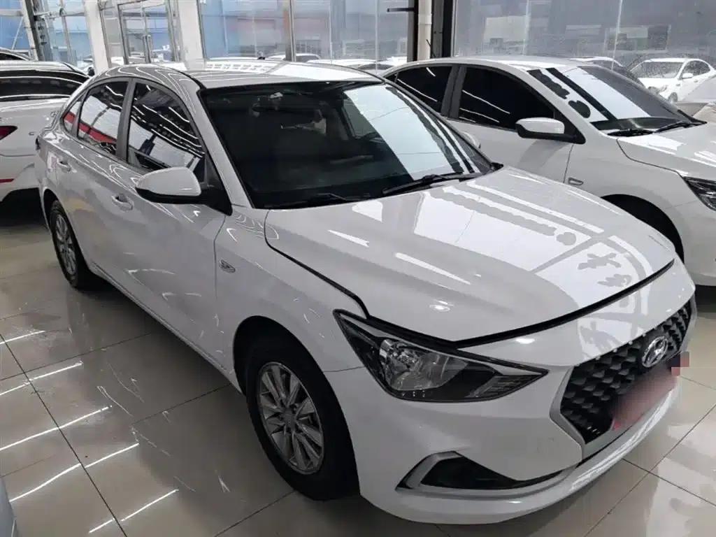 Hyundai Elantra 2018 1.6L Automatic GL (National VI Emission Standard) — миниатюра 4