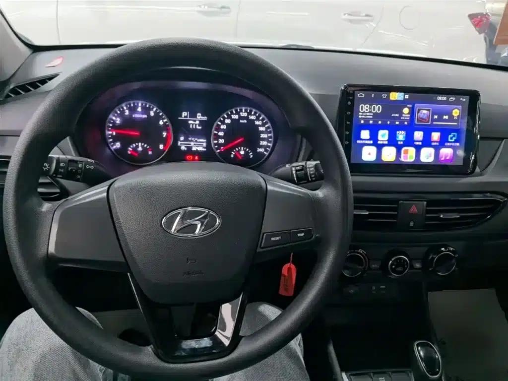 Hyundai Elantra 2018 1.6L Automatic GL (National VI Emission Standard) — миниатюра 10