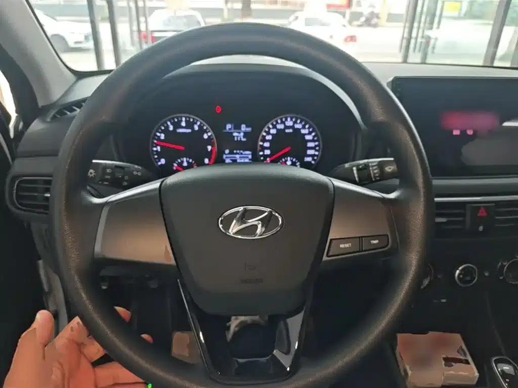 Hyundai Elantra 2020 1.6L Automatic GL Edition — миниатюра 11