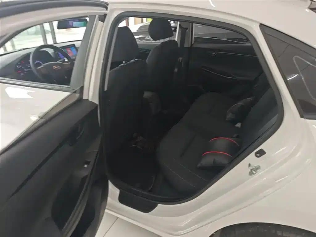 Hyundai Elantra 2020 1.6L Automatic GL Edition — миниатюра 17