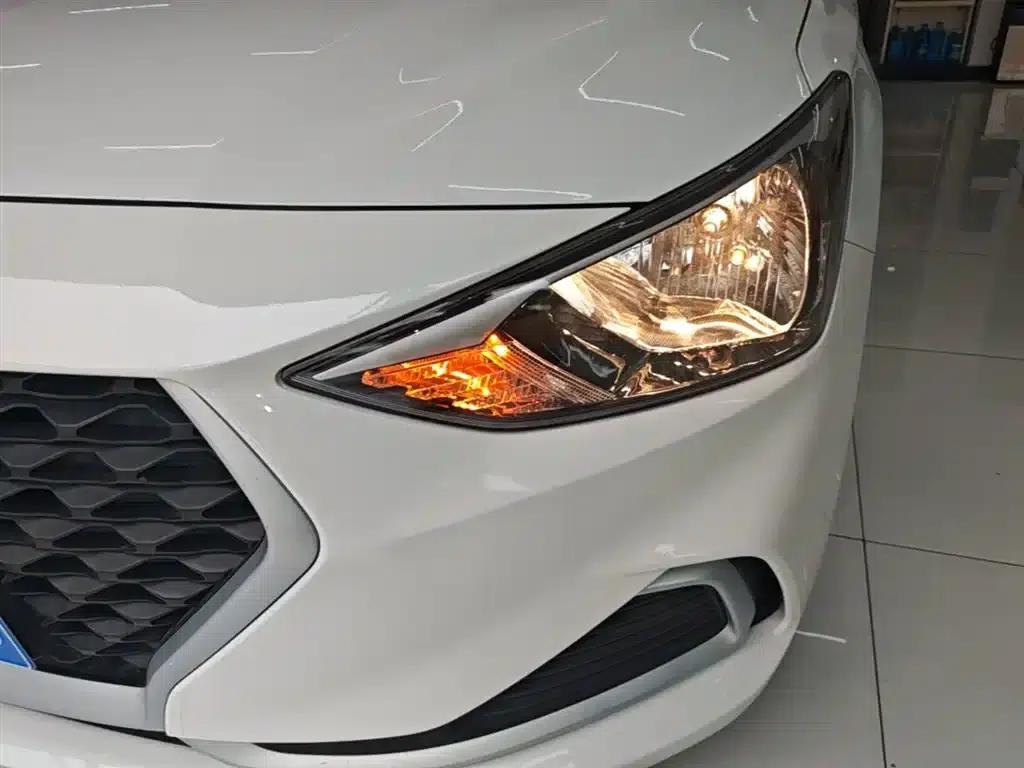 Hyundai Elantra 2020 1.6L Automatic GL Edition — миниатюра 24