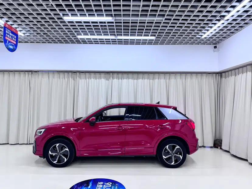 Audi Q2L e-tron 2022 Q2L e-tron Pure Electric Smart Enjoyment Model — миниатюра 3