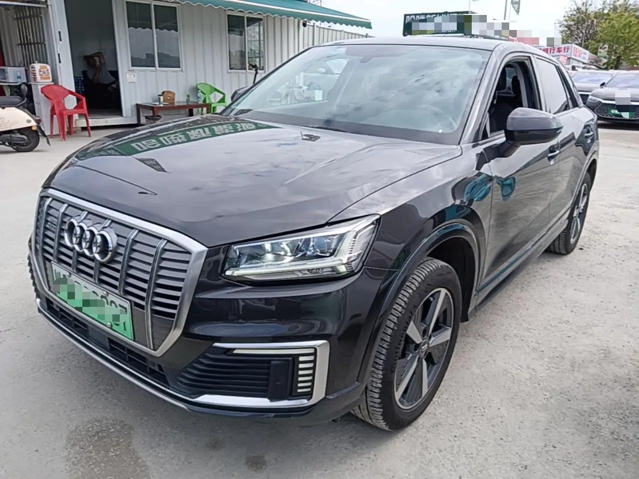 Audi Q2L e-tron 2019 Q2L e-tron Pure Electric Smart Enjoyment Model — миниатюра 1