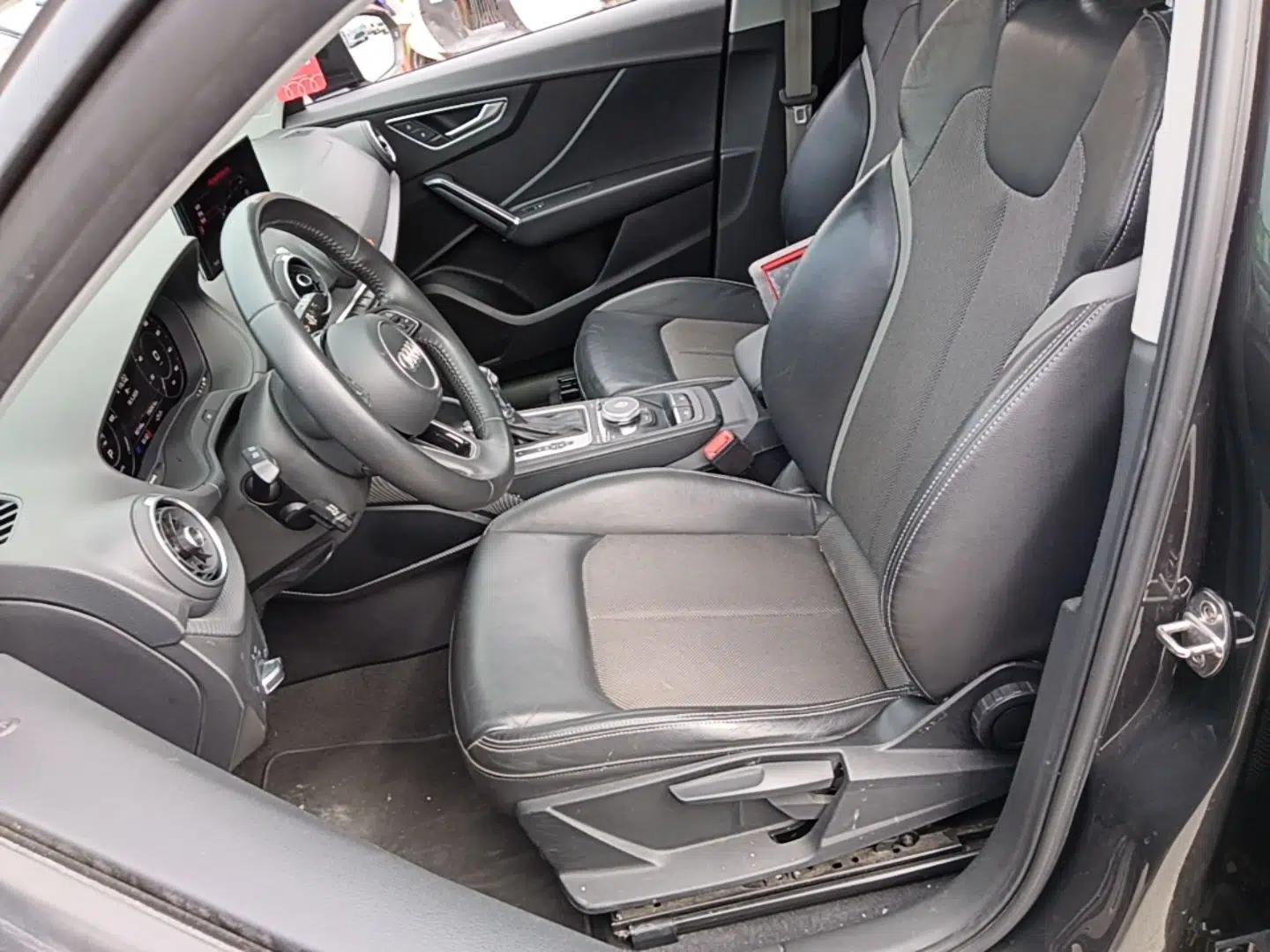 Audi Q2L e-tron 2019 Q2L e-tron Pure Electric Smart Enjoyment Model — миниатюра 17